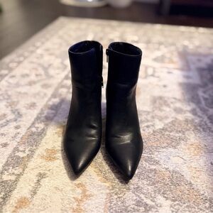 Madden Girl Black Pointed Toe Ankle Boots with Side Zip